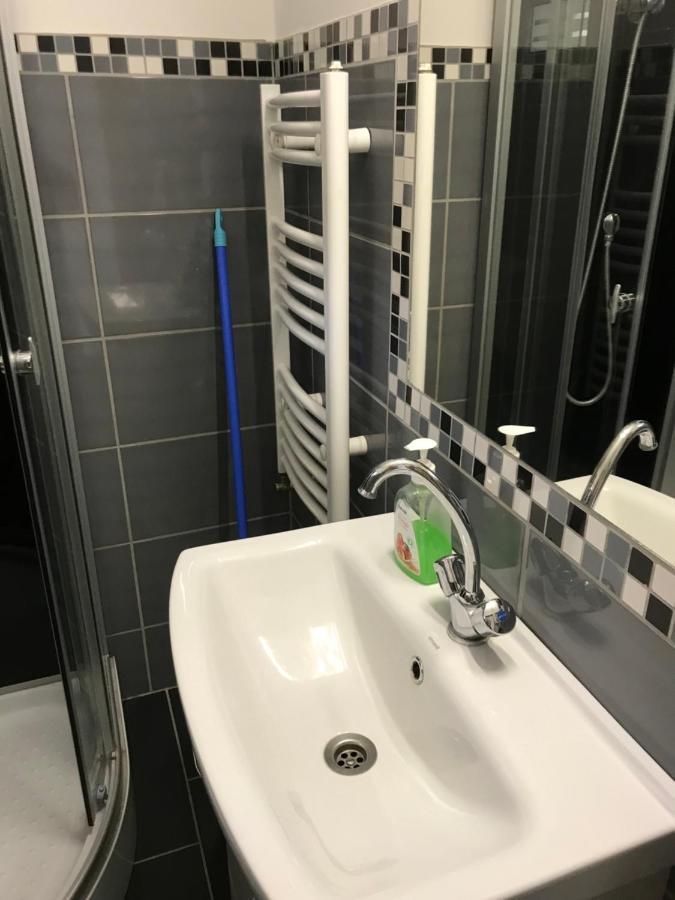 Kerti franciaágyas apartman Vác Exterior foto